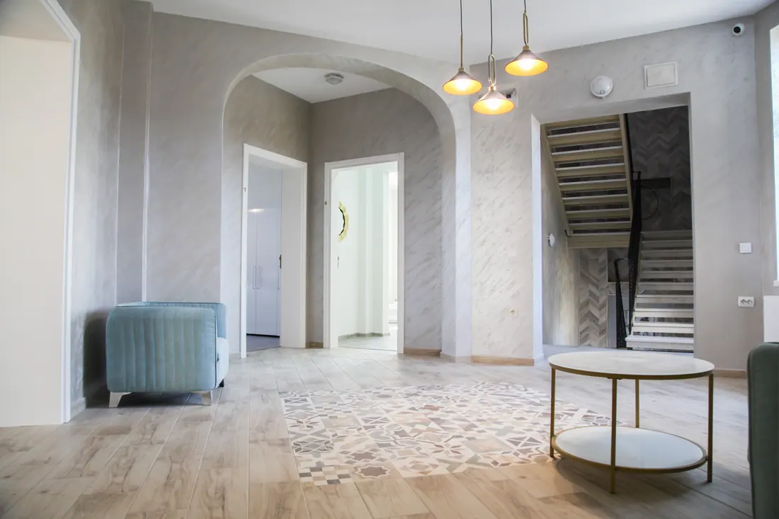 Corner House отвътре