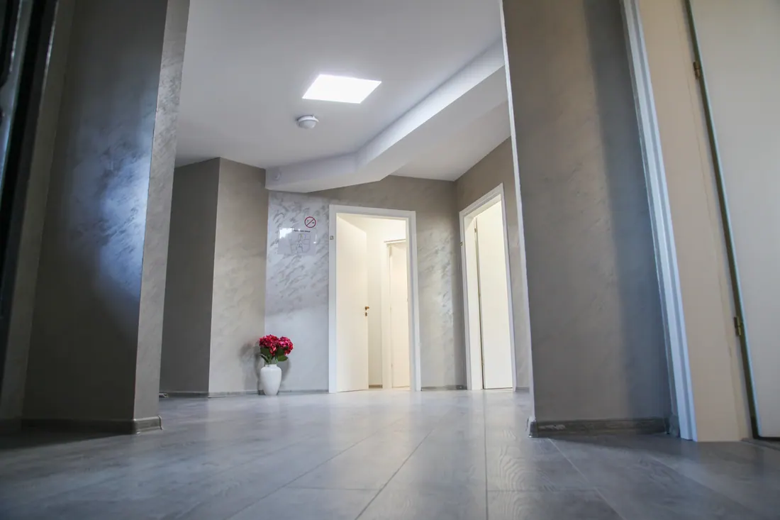 Corner House отвътре