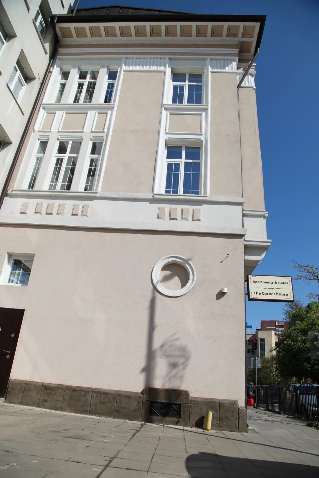 Corner House — сграда в стил Барок