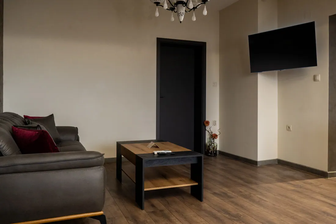 Самостоятелен апартамент № 8 — Corner House Lovech